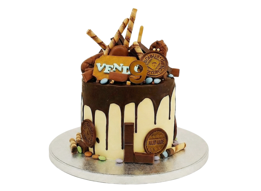 Slavnostní dort s čoko sladkostmi