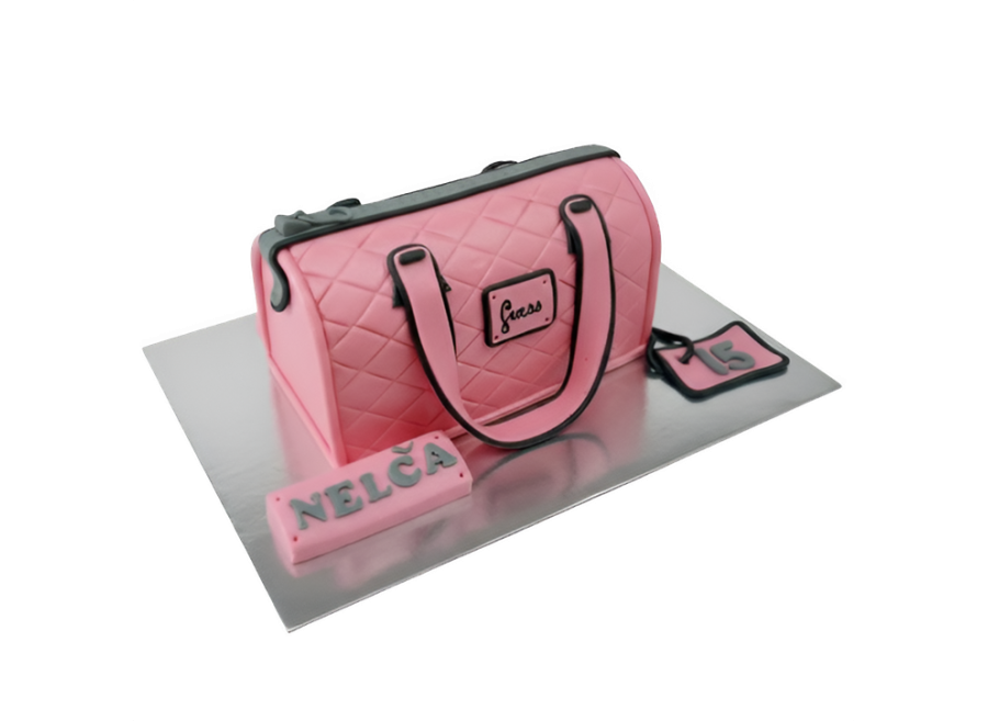 Modelovaný dort kabelka Guess