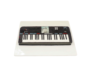 Modelovaný dort elektrické klávesy