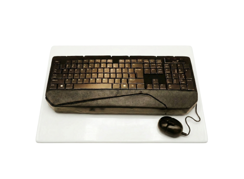 Modelovaný dort klávesnice s myší