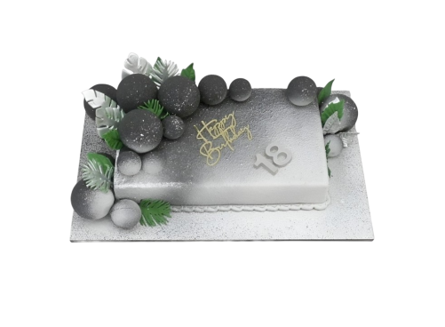 Slavnostní stříbrný dort